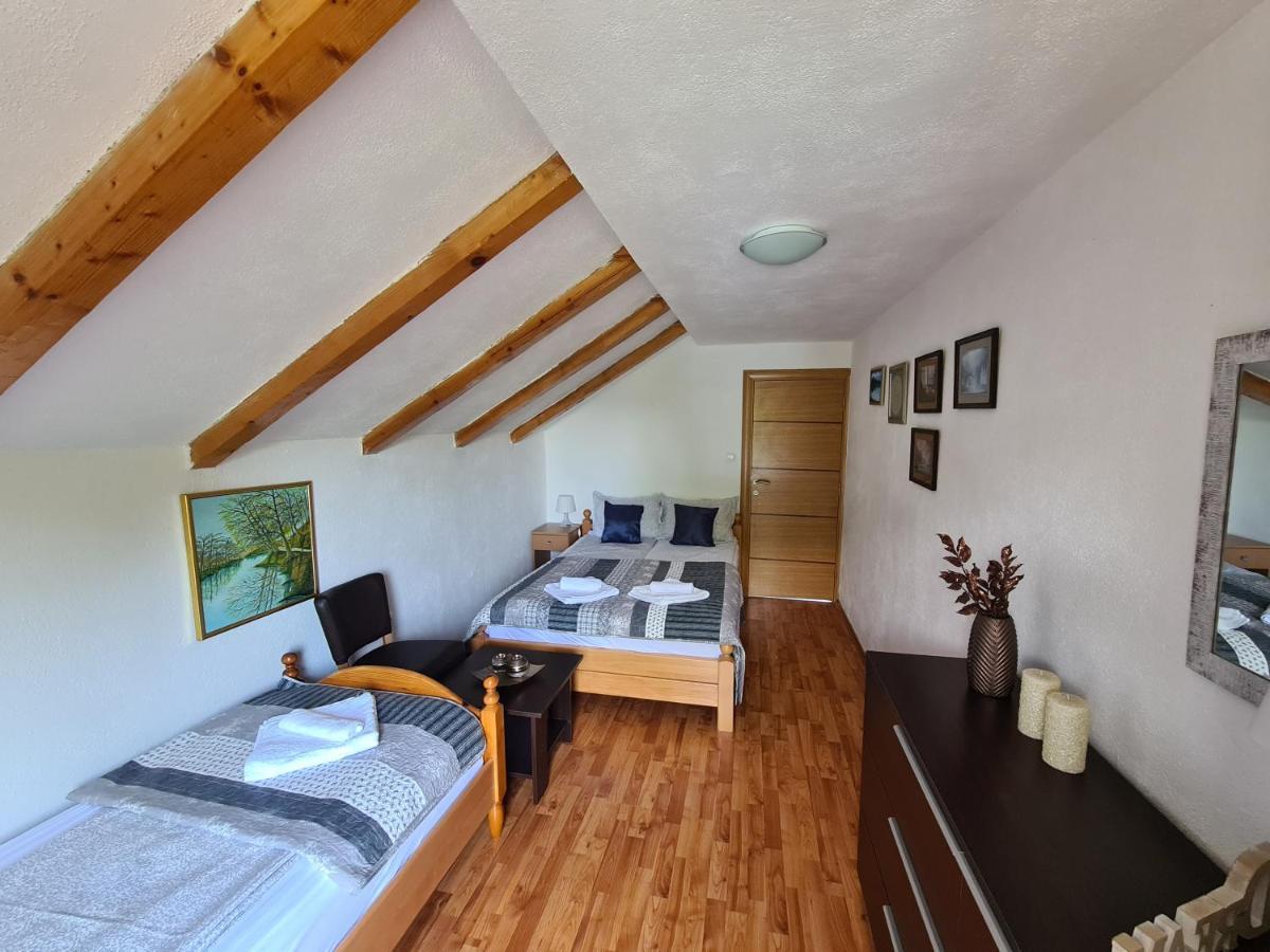 Orhidea Villa Bihac Exterior photo