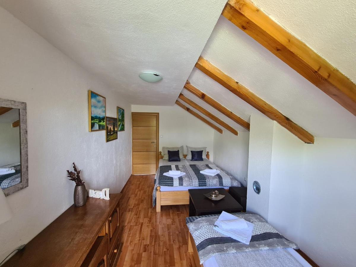 Orhidea Villa Bihac Exterior photo