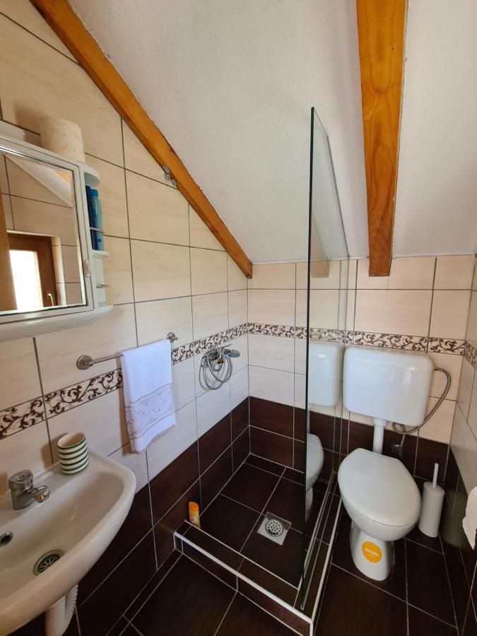 Orhidea Villa Bihac Exterior photo